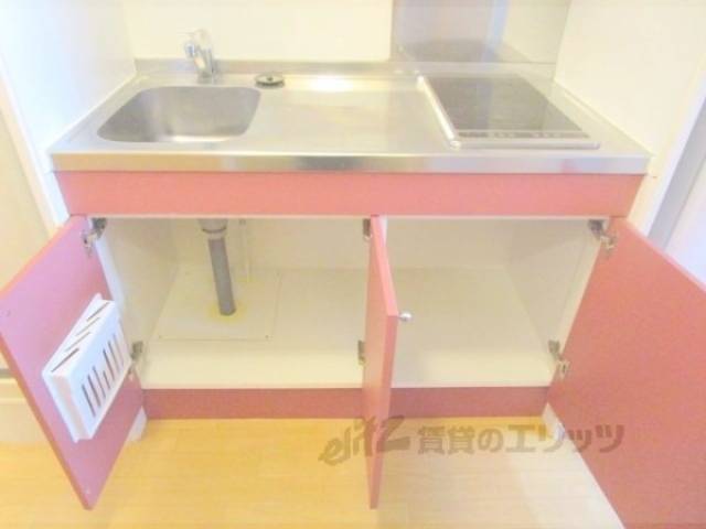 キッチン　キッチン下部収納