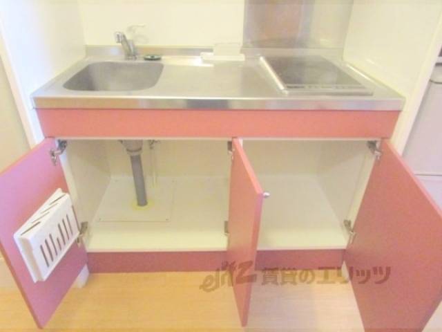 キッチン　キッチン下部収納