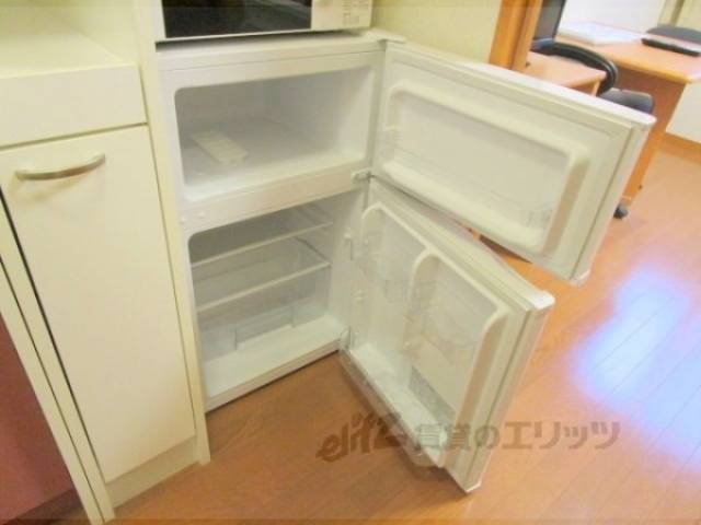 冷蔵庫置場　冷蔵庫