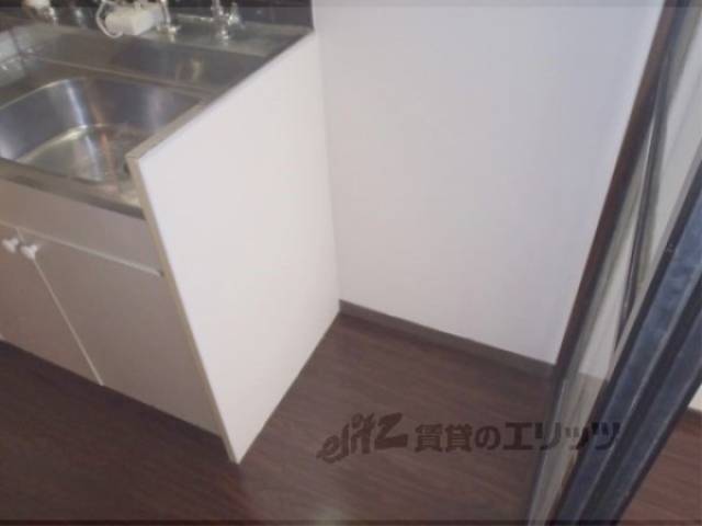 冷蔵庫置場