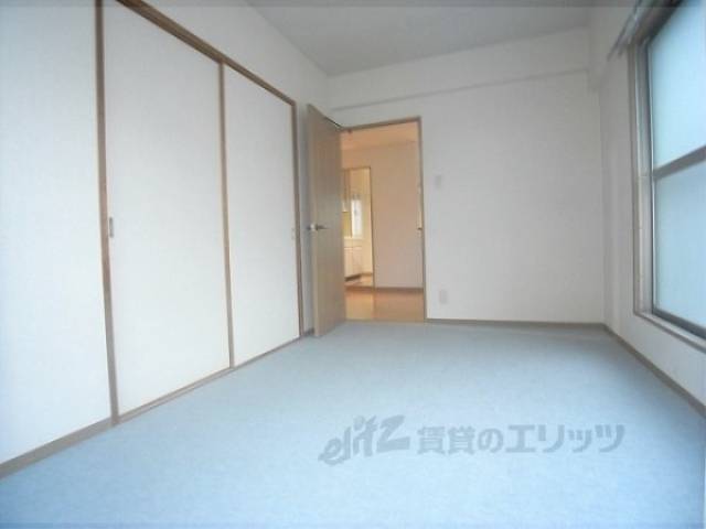 洋室　洋室5.5帖