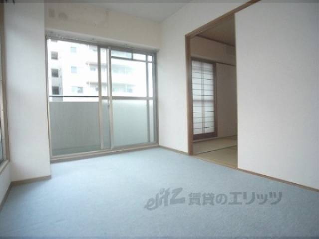洋室　洋室5.5帖
