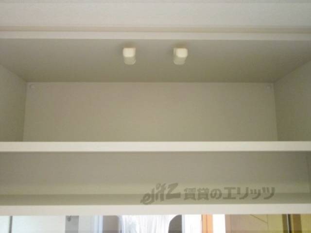 洗濯機置場　上部収納