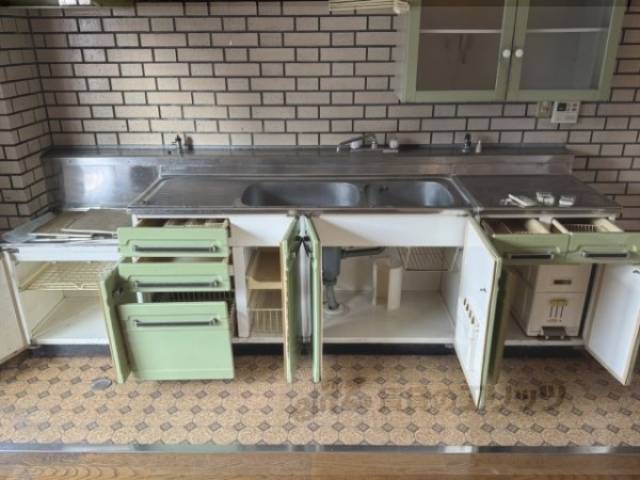 キッチン　下収納