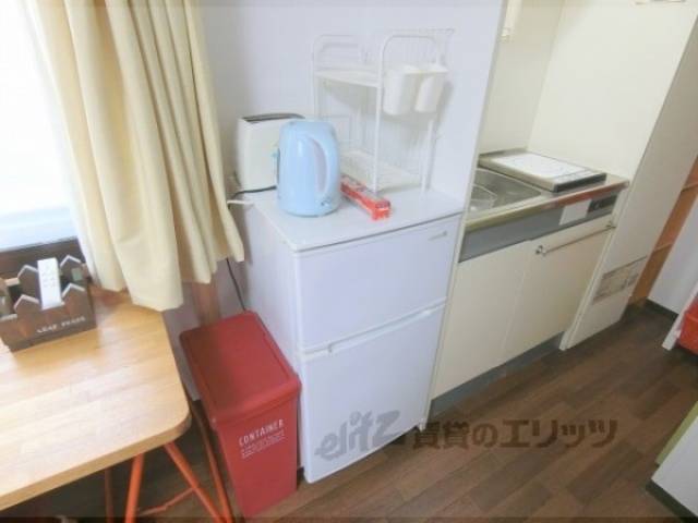 冷蔵庫置場