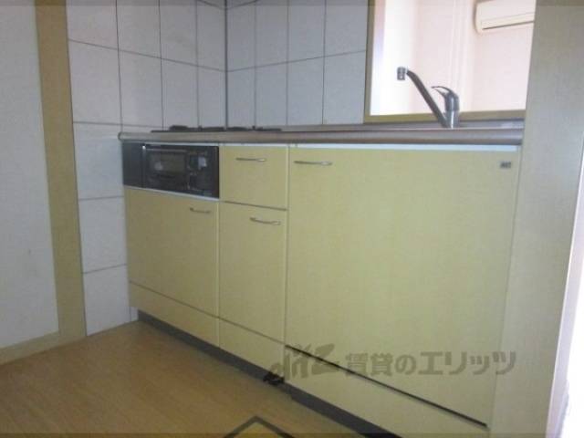 キッチン　収納