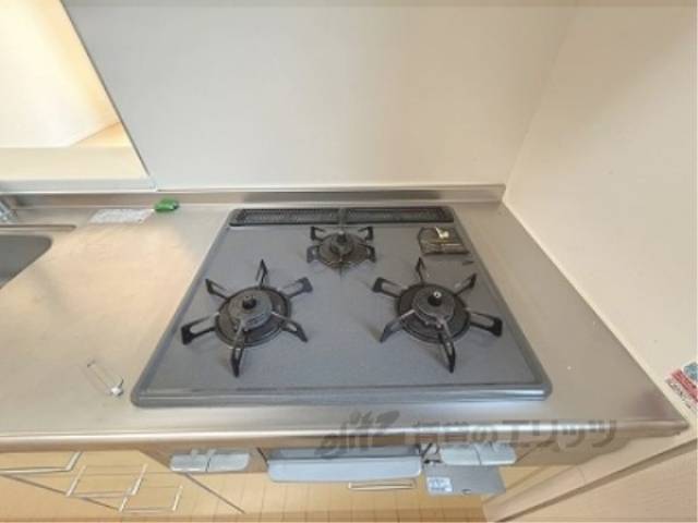 キッチン　コンロ