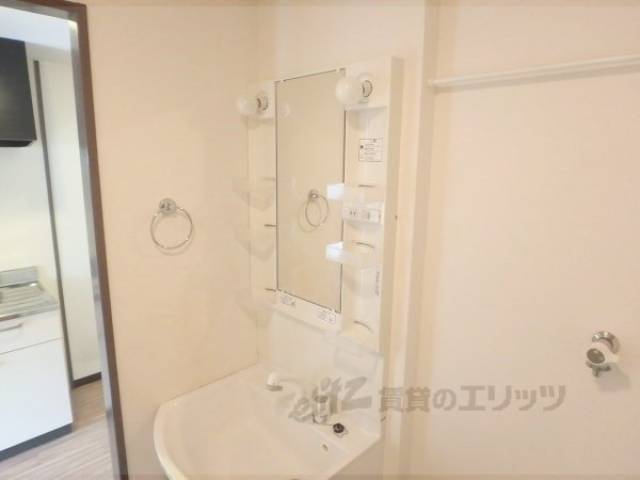 洗面所　独立洗面台