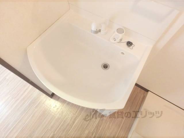 洗面所　独立洗面台