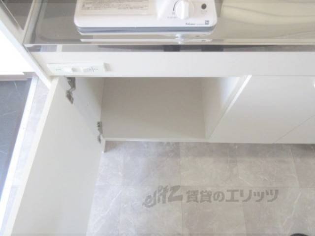 キッチン　収納