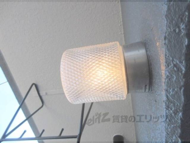 ベランダ　照明