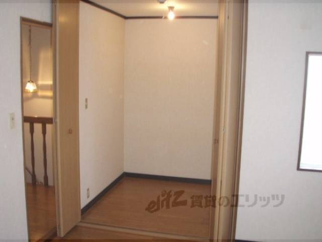 収納　ウォークインクローゼット