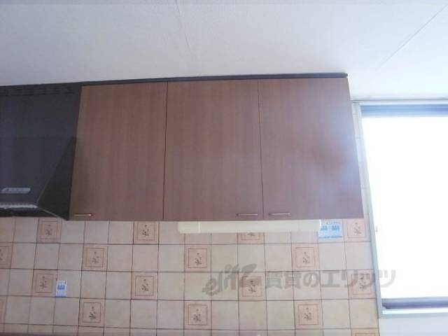 キッチン　収納