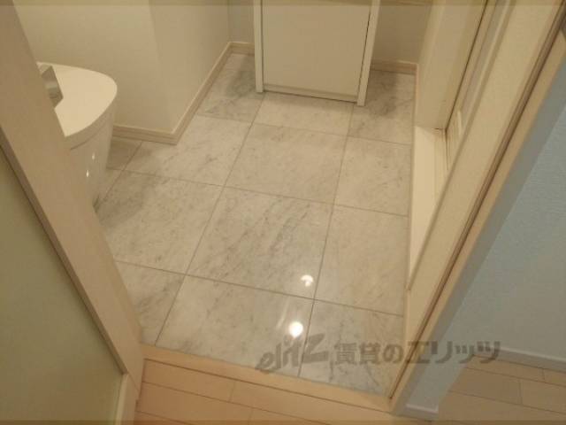 パウダールーム