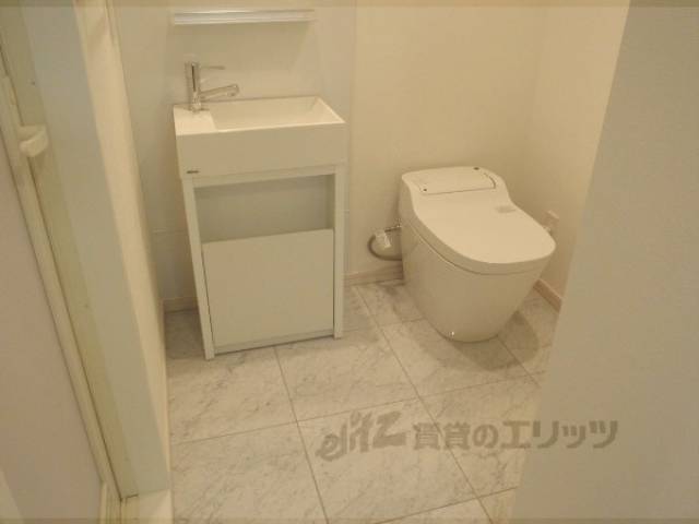 パウダールーム