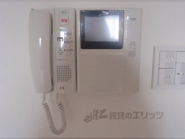 インターホン
