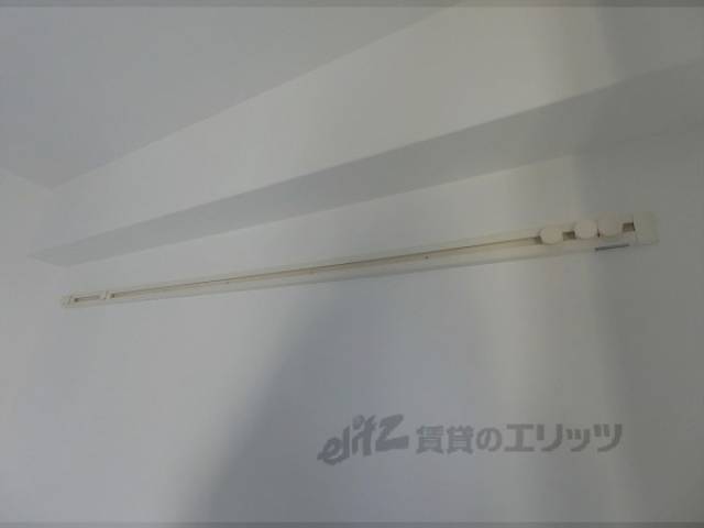 洋室　ハンガーフック