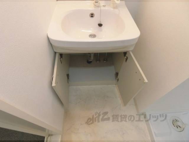 洗面所　独立洗面台