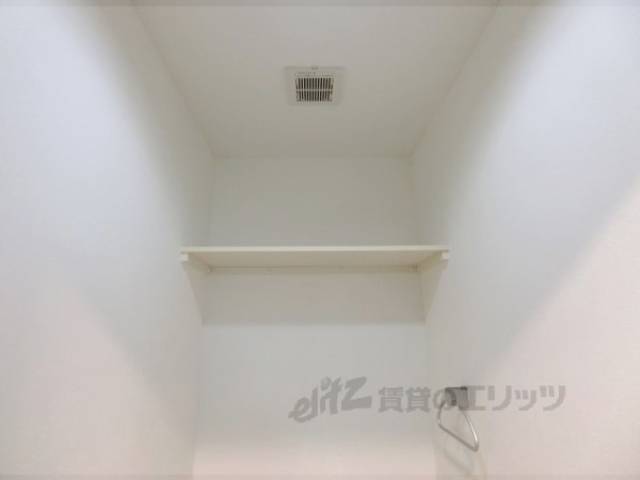 トイレ　収納