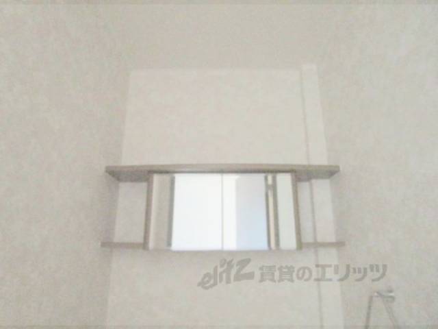 トイレ　収納