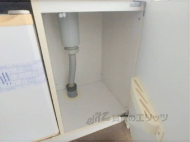 キッチン　下部収納