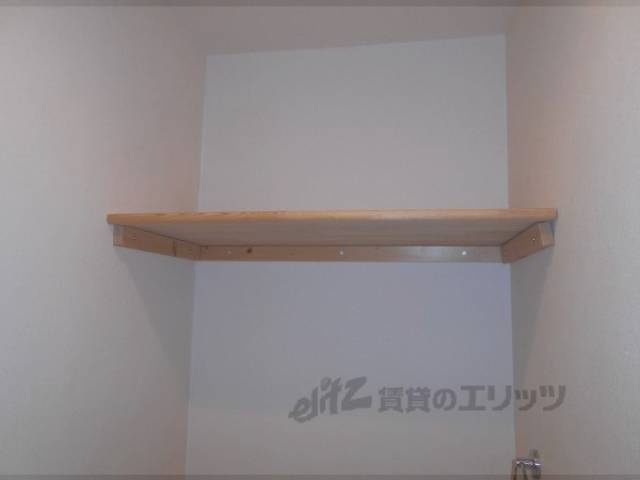 トイレ棚
