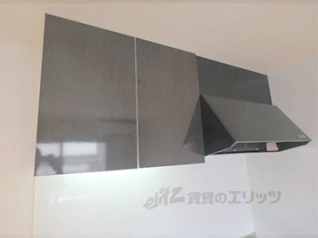 キッチン　上収納