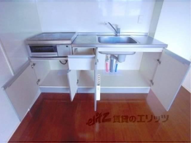 キッチン　収納