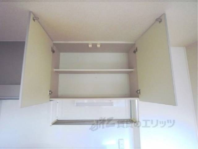 キッチン　収納