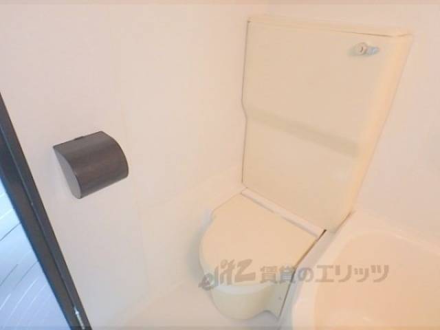 ユニットバス　トイレ