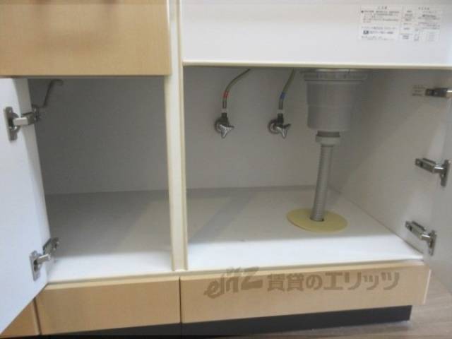 キッチン　下収納