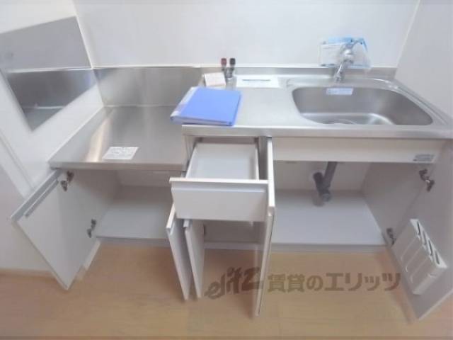 キッチン　収納