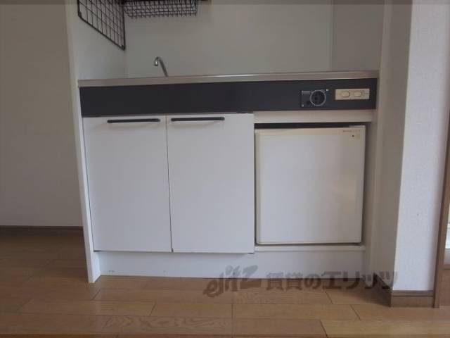 キッチン　キッチン収納部下側