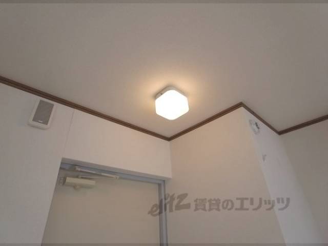 玄関　玄関照明