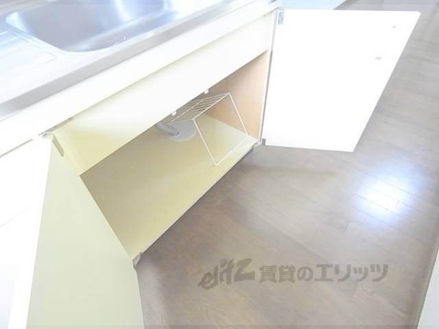 収納　キッチン