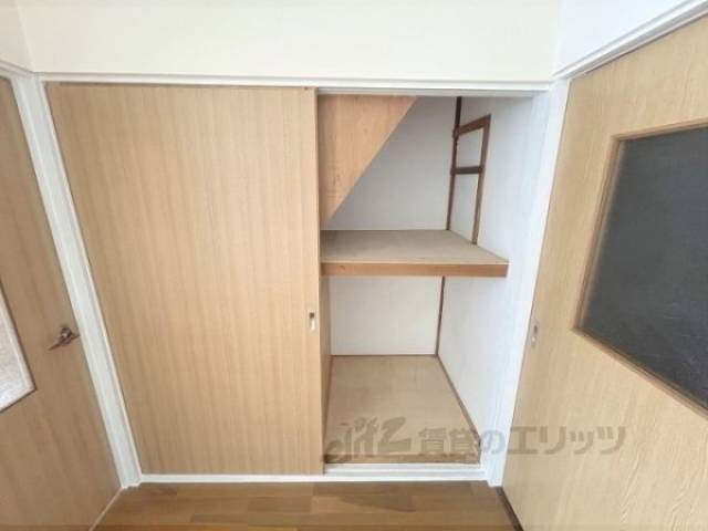 収納　キッチン