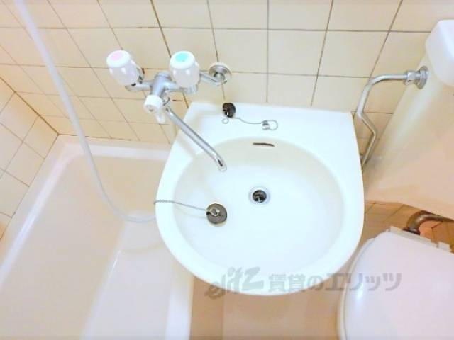 ユニットバス　洗面所