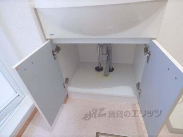 洗面所　収納