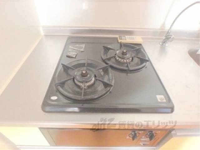 キッチン　コンロ