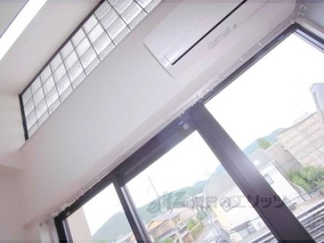 カーテンレール