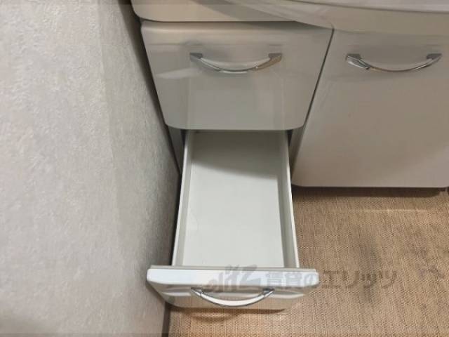 洗面所　引出