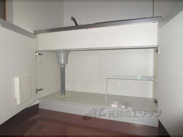 キッチン　下収納