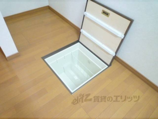 床下収納