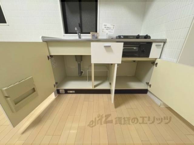 キッチン　下収納