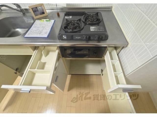 キッチン　下収納