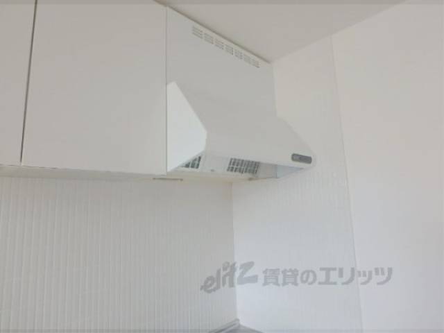 キッチン　換気扇