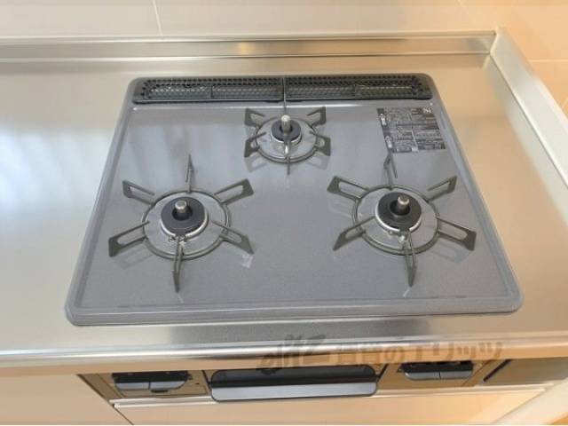 キッチン　コンロ