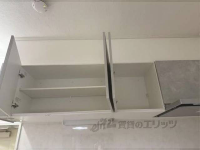 キッチン　収納