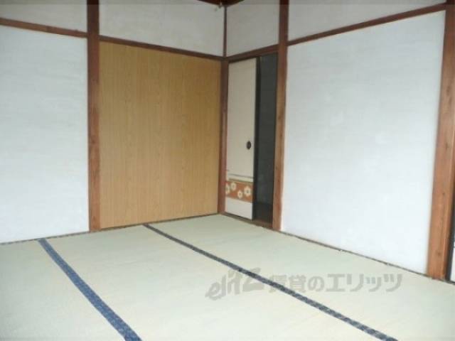 和室　落ち着いた雰囲気の和室です