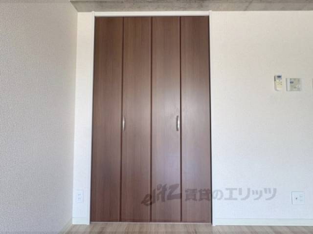 収納　北側洋室